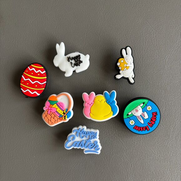 Set Of Fourteen Easter Holiday Shoe Charms - Picture 1 of 4